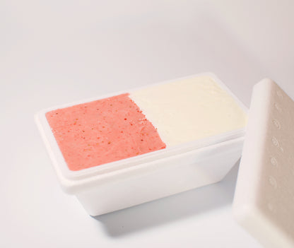 たっぷり大容量「いちごとミルク」紅白ジェラート